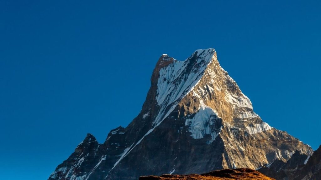 Best Months for Mountain Views in Nepal